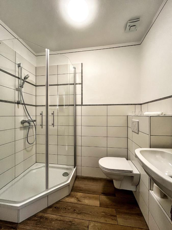 Kleines Bahnhofshotel Greifenstein ภายนอก รูปภาพ
